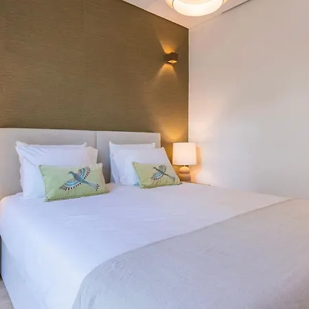 Jardim Da Glória - T3 De Luxe Dans Privé - Luxury 3-bedroom In Private