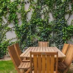 Jardim Da Gloria - T3 De Luxe Dans Prive - Luxury 3-bedroom In Private Lisbon