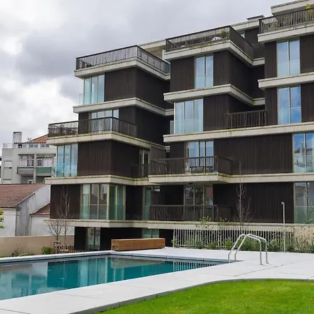 Jardim Da Gloria - T3 De Luxe Dans Prive - Luxury 3-bedroom In Private Lizbona