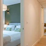 Apartment Jardim Da Gloria - T3 De Luxe Dans Prive - Luxury 3-bedroom In Private *