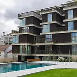 Jardim Da Gloria - T3 De Luxe Dans Prive - Luxury 3-bedroom In Private Lissabon